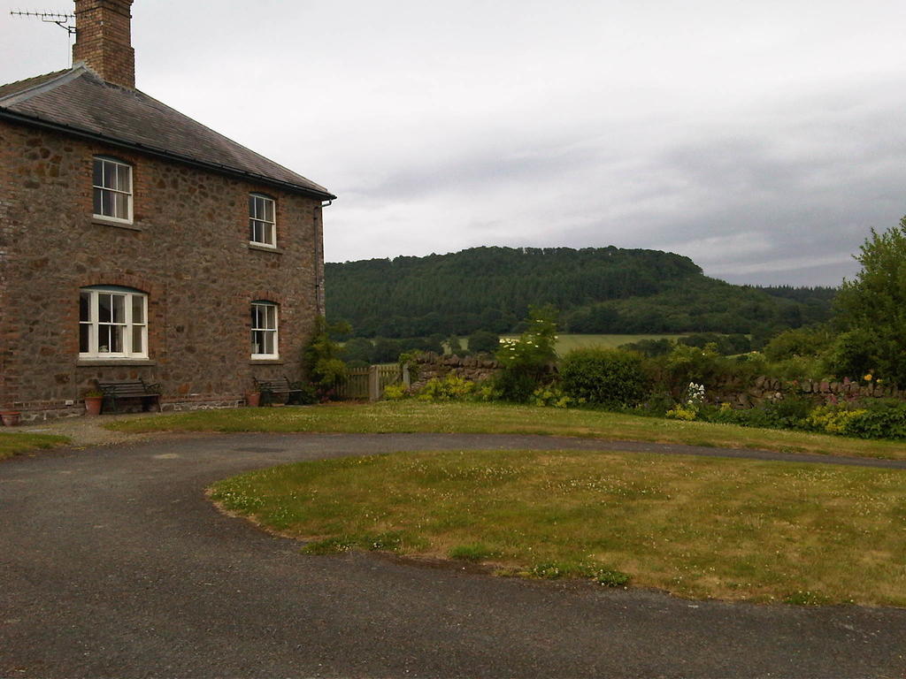 Upper Letton Farm Acomodação com café da manhã Leintwardine Exterior foto